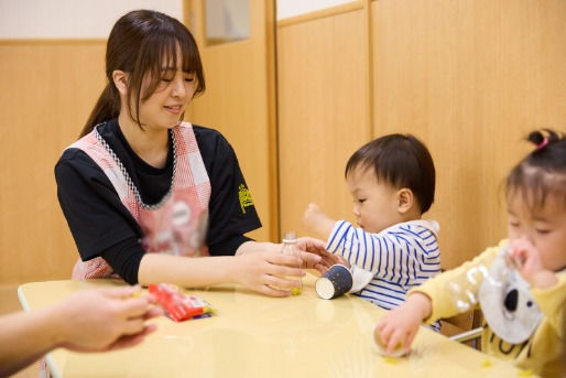 りとるうぃず千住大橋駅前保育園