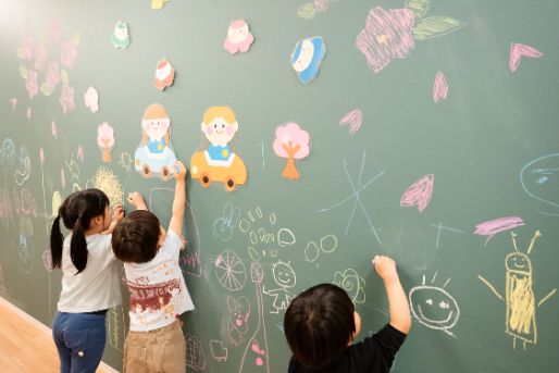 うれしい保育園 仲御徒町駅前
