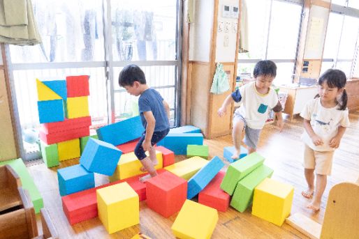 やまびこ保育園(東京都府中市)