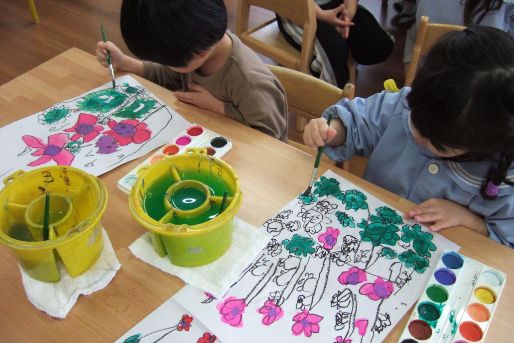 成美保育園(富山県高岡市)