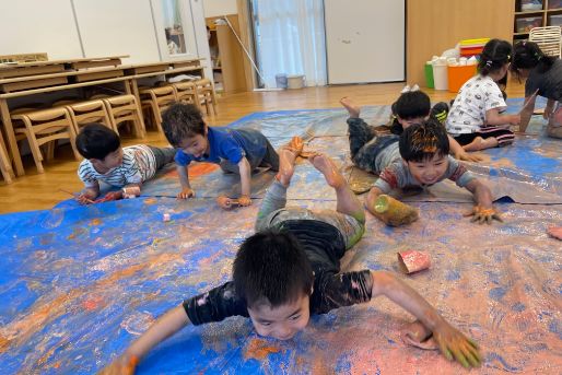 西綾瀬りりおっこ保育園(東京都足立区)