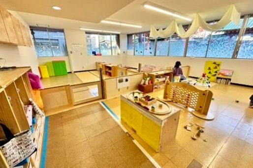 保育室 愛の園(東京都千代田区)