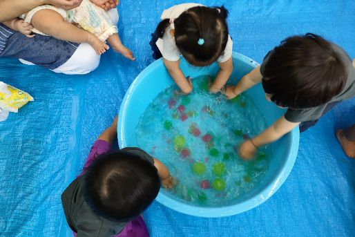 保育室 愛の園(東京都千代田区)