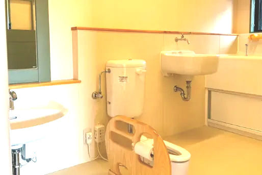 香住ケ丘コスモス保育園(福岡県福岡市東区)