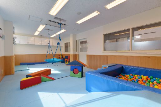 児童発達支援センター にこにこ園(徳島県徳島市)