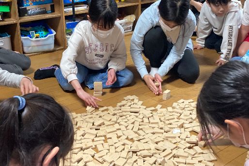 平安学童クラブ																																		(神奈川県横浜市鶴見区)