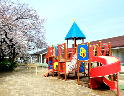 池田市立なかよしこども園(大阪府池田市)