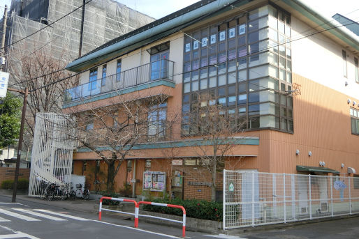 新宿区立富久町保育園(東京都新宿区)