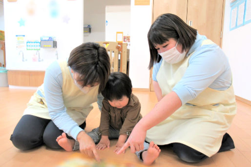 富士吉田市立病院 保育所にじいろ(山梨県富士吉田市)