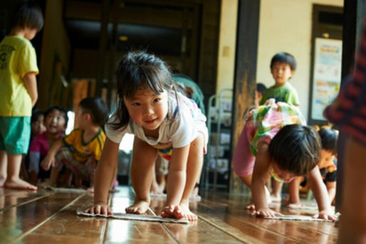 つつじケ丘どろんこ保育園(東京都調布市)