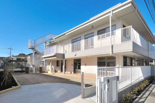 上用賀青い空保育園(東京都世田谷区)