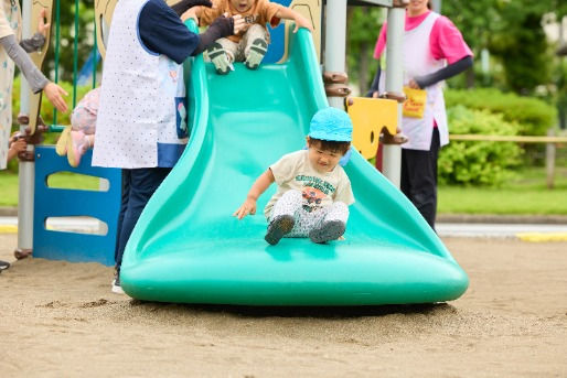 かつしかプラス（半田小学校）(東京都葛飾区)