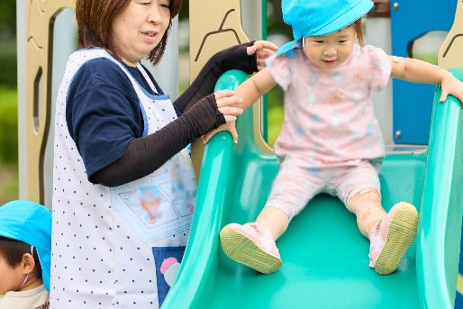 かつしかプラス（半田小学校）(東京都葛飾区)