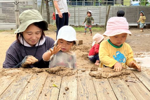 認定こども園 岡保こども園(福井県福井市)