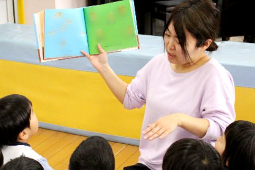 鶴満寺保育所(大阪府大阪市北区)
