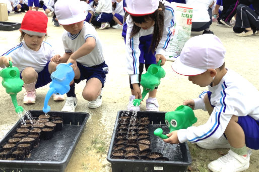 認定こども園千里丘愛育園(大阪府摂津市)