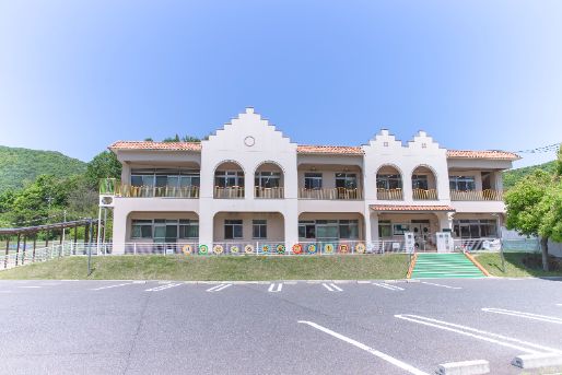 つばくろ認定こども園(岡山県笠岡市)