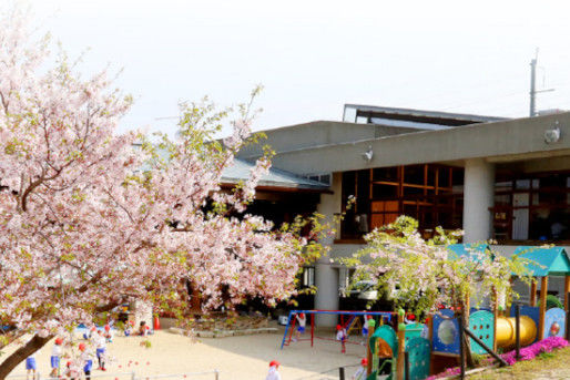 青葉桐の花保育園(福岡県那珂川市)