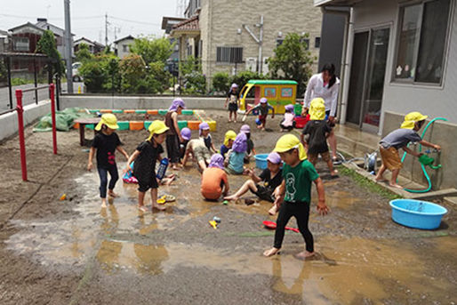やしお花桃保育園(埼玉県八潮市)