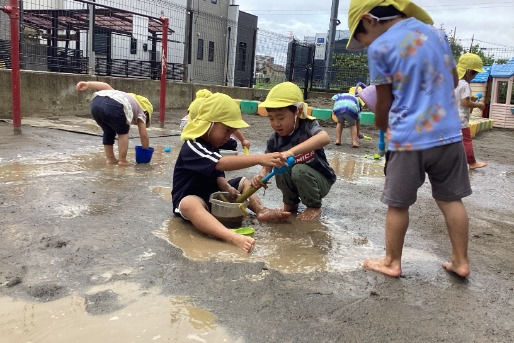 やしお花桃保育園(埼玉県八潮市)