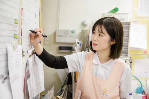 小学館アカデミーにしおぎ駅前保育園(東京都杉並区)