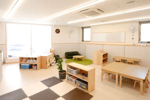 ラフ・クルー烏山保育園(東京都世田谷区)