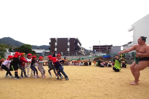 やまのみ保育園(福岡県福岡市東区)