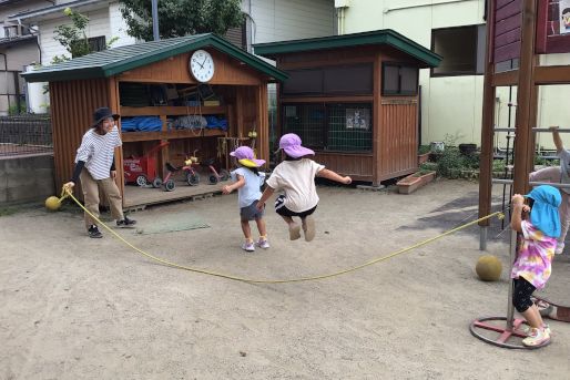 赤堤ゆりの木保育園(東京都世田谷区)