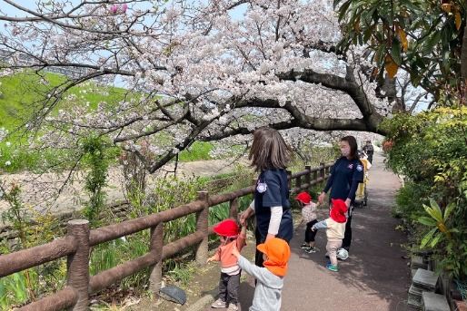 つくしんぼ保育園(大阪府高槻市)