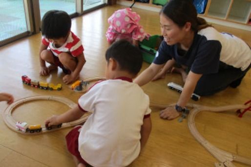 ひがしこども園(静岡県菊川市)