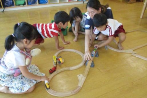 ひがしこども園(静岡県菊川市)