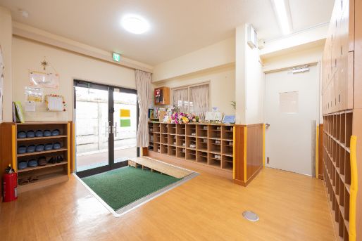 社会福祉法人神教福祉会　ぶどうの木保育園（本園・羽沢・新桜台）(東京都練馬区)