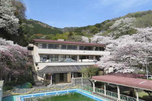 宇佐美学園(静岡県伊東市)