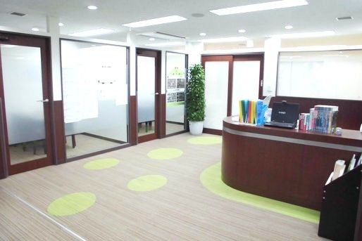 伸芽'Sクラブ託児 田町校(東京都港区)