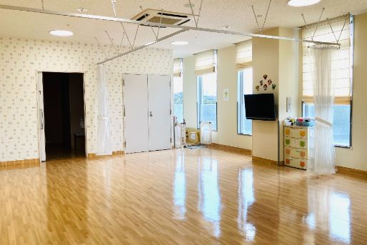 一般社団法人遠賀中間医師会　遠賀中間医師会おんが病院 病児病後児保育室「ぞうさんルーム」(福岡県遠賀郡遠賀町)