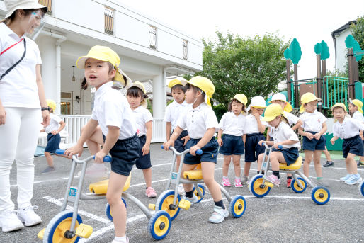 印西市　認定こども園　レインボー　運動着バルク　110cm 千葉県印西市の認定こども園 Rainbow Wings International