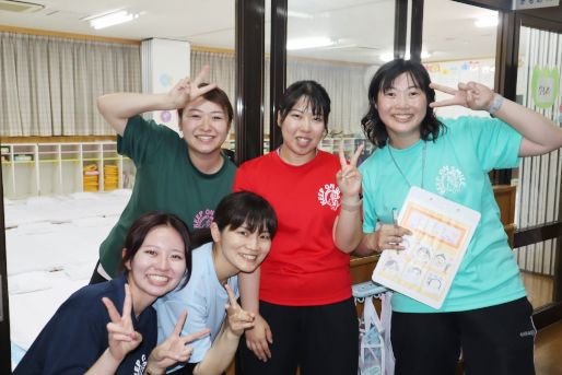 聖明幼稚園の園服など