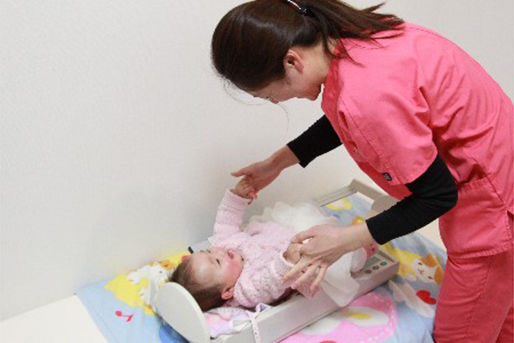 小阪産病院【産婦人科】 | 本日ご退院のご家族様です💐 パパママ